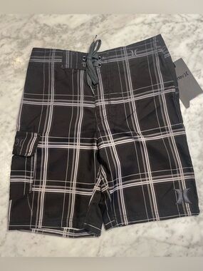 Vintage Hurley Black Plaid Boys Boardshorts